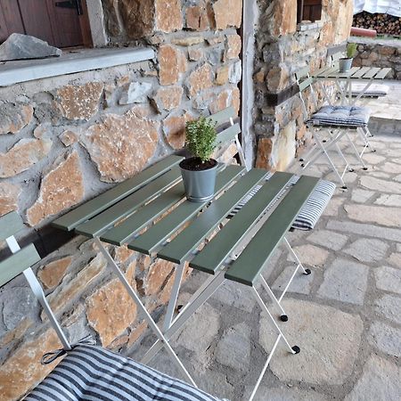 Appartement Kastania Gi à Palaios Panteleimonas Extérieur photo