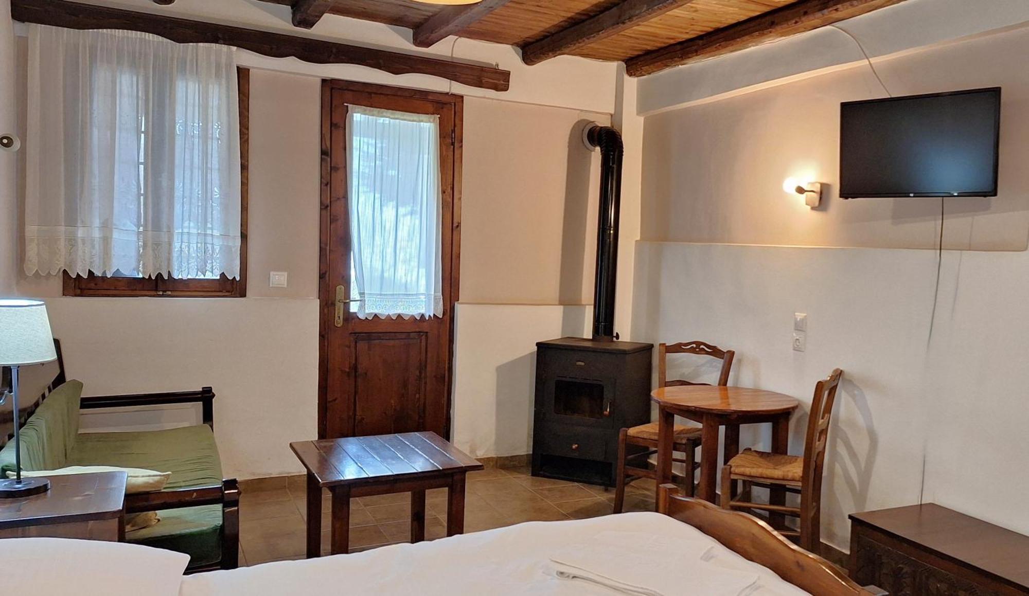 Appartement Kastania Gi à Palaios Panteleimonas Chambre photo