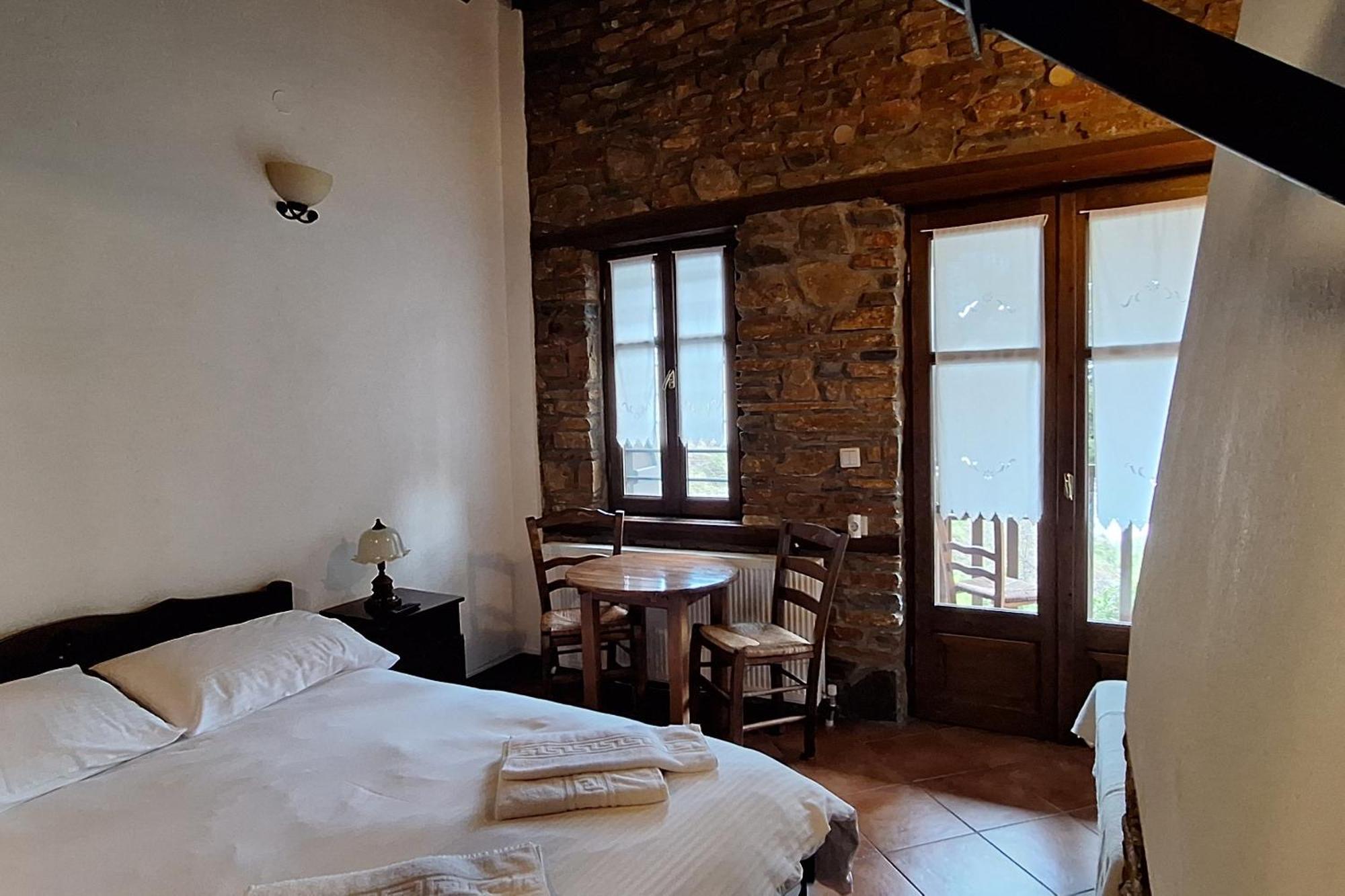 Appartement Kastania Gi à Palaios Panteleimonas Extérieur photo
