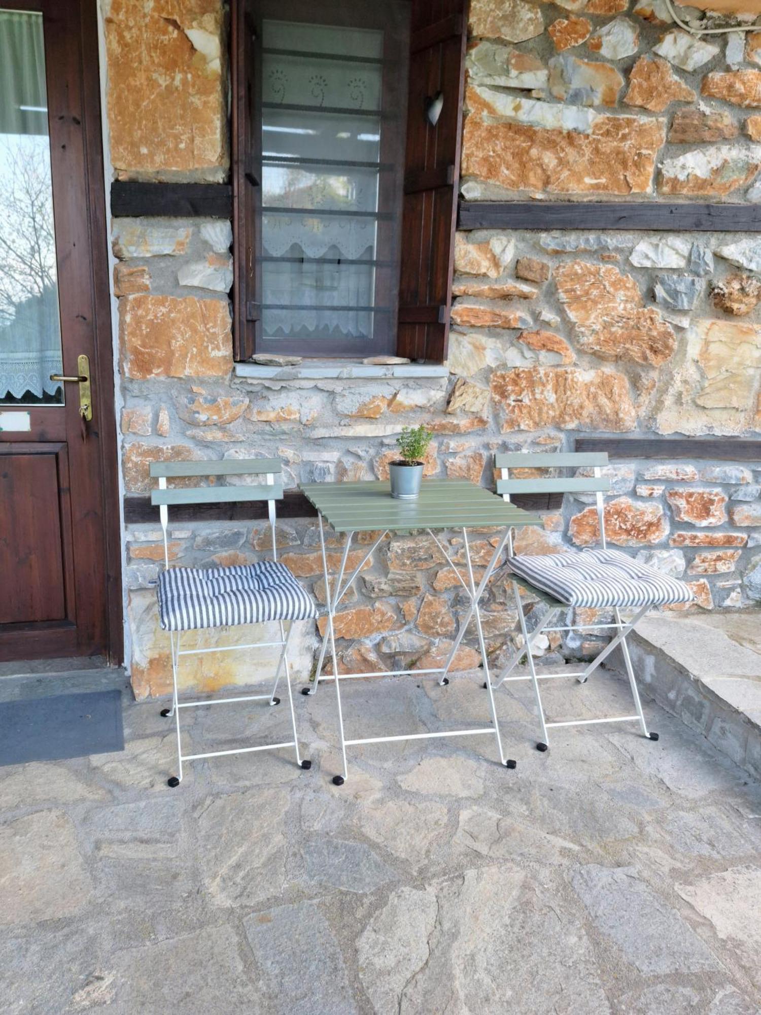 Appartement Kastania Gi à Palaios Panteleimonas Extérieur photo